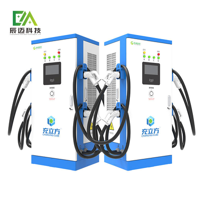 สถานีชาร์จรถยนต์ไฟฟ้าที่สะดวกสบาย 120kw Ultra Fast รวดเร็ว ระดับ 3 ชาร์จเร็ว 250A